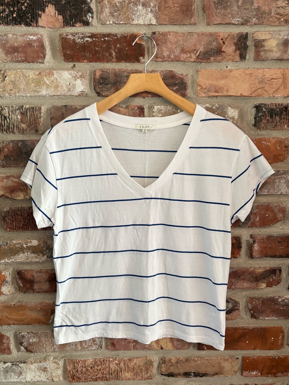 Z Supply White Blue Stripe Cotton V Neck T-shirt, M